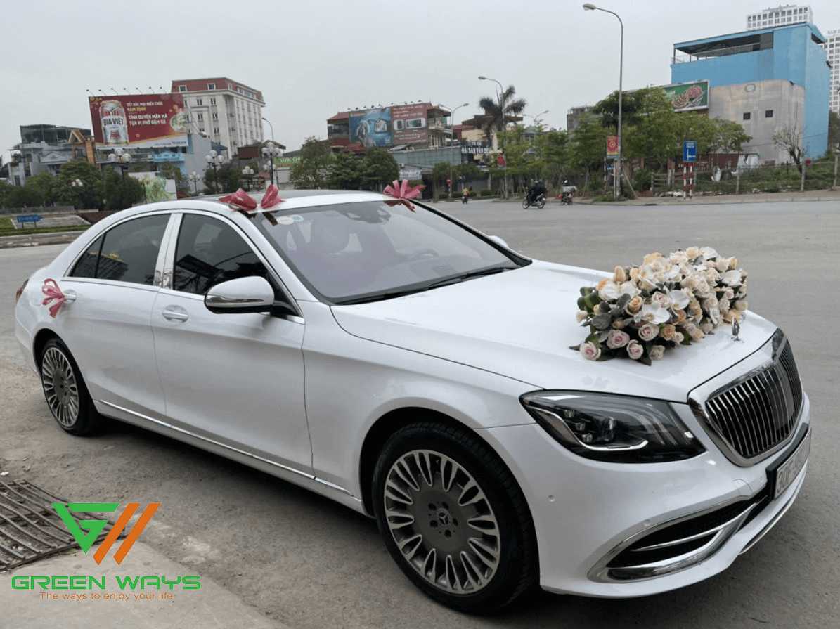 Cho thuê xe cưới Mercedes S500 màu trắng tại Hà Nội