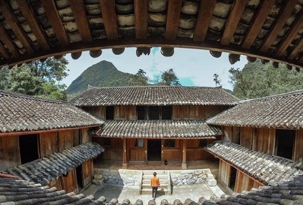 Điểm du lịch ở Hà Giang - Dinh thự Vua Mèo
