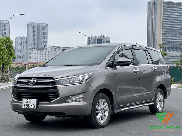 Xe Toyota Innova có thiết kế nhỏ gọn, động cơ xe êm ái