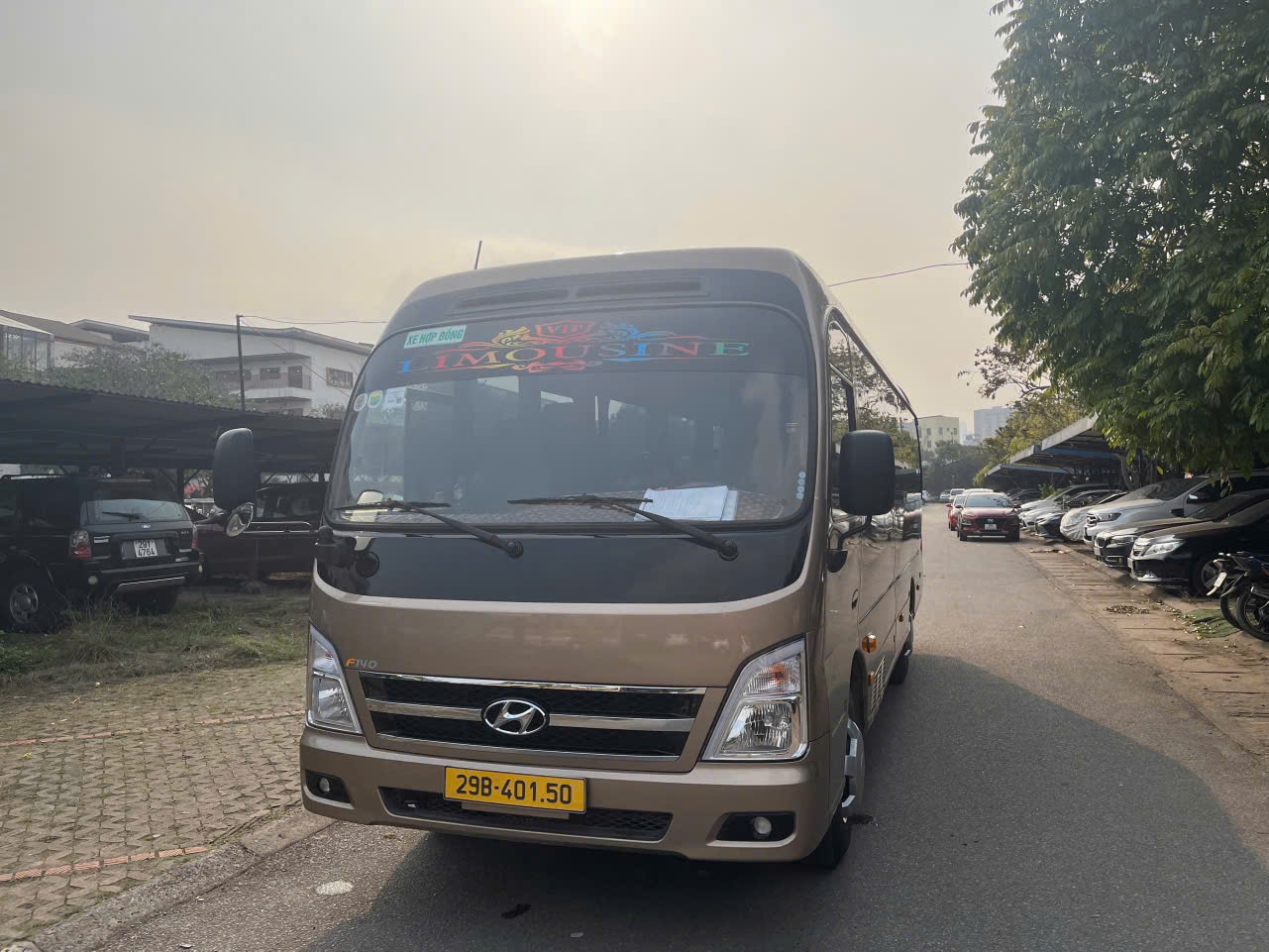 Tìm hiểu về bảng giá cho thuê xe 29 chỗ tại Hà Nội