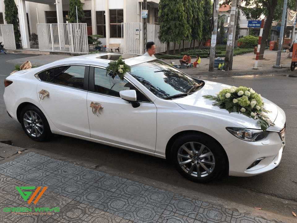Cho thuê xe cưới Mazda 6 tại Hà Nội