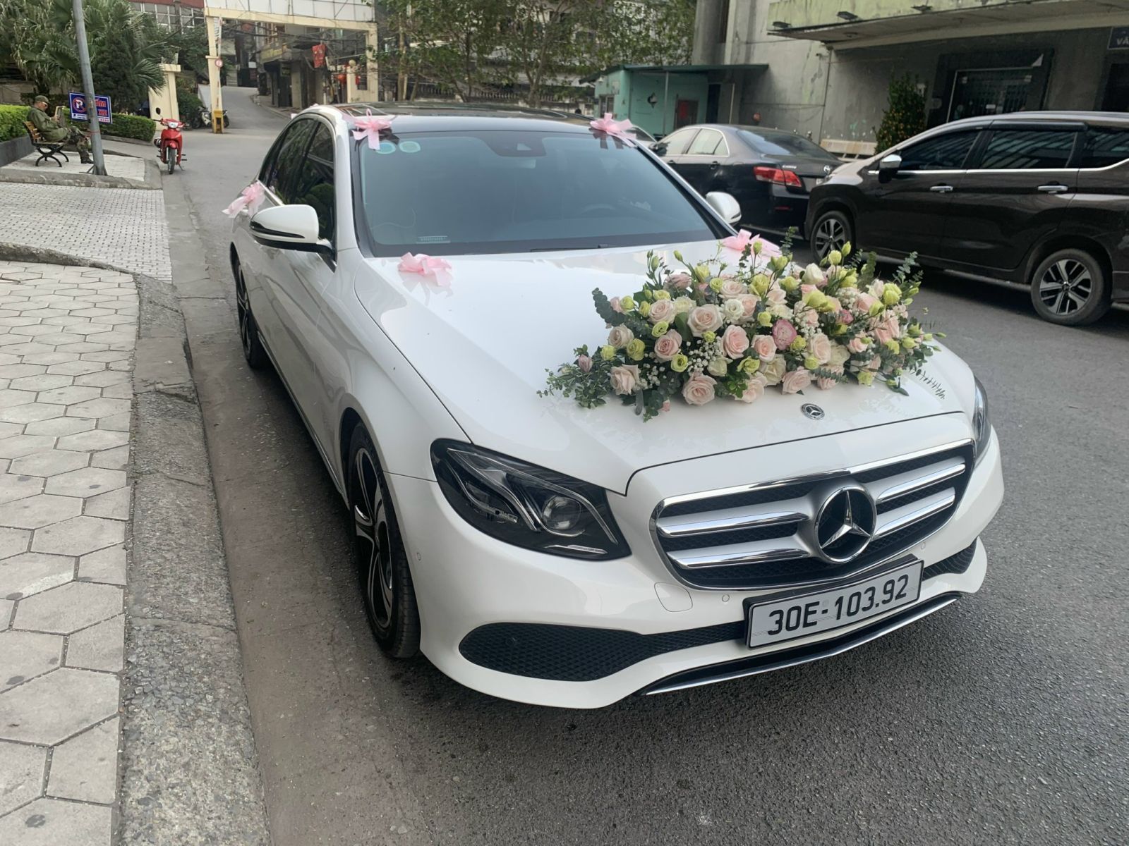 Dòng xe Mercedes E250 sang trọng